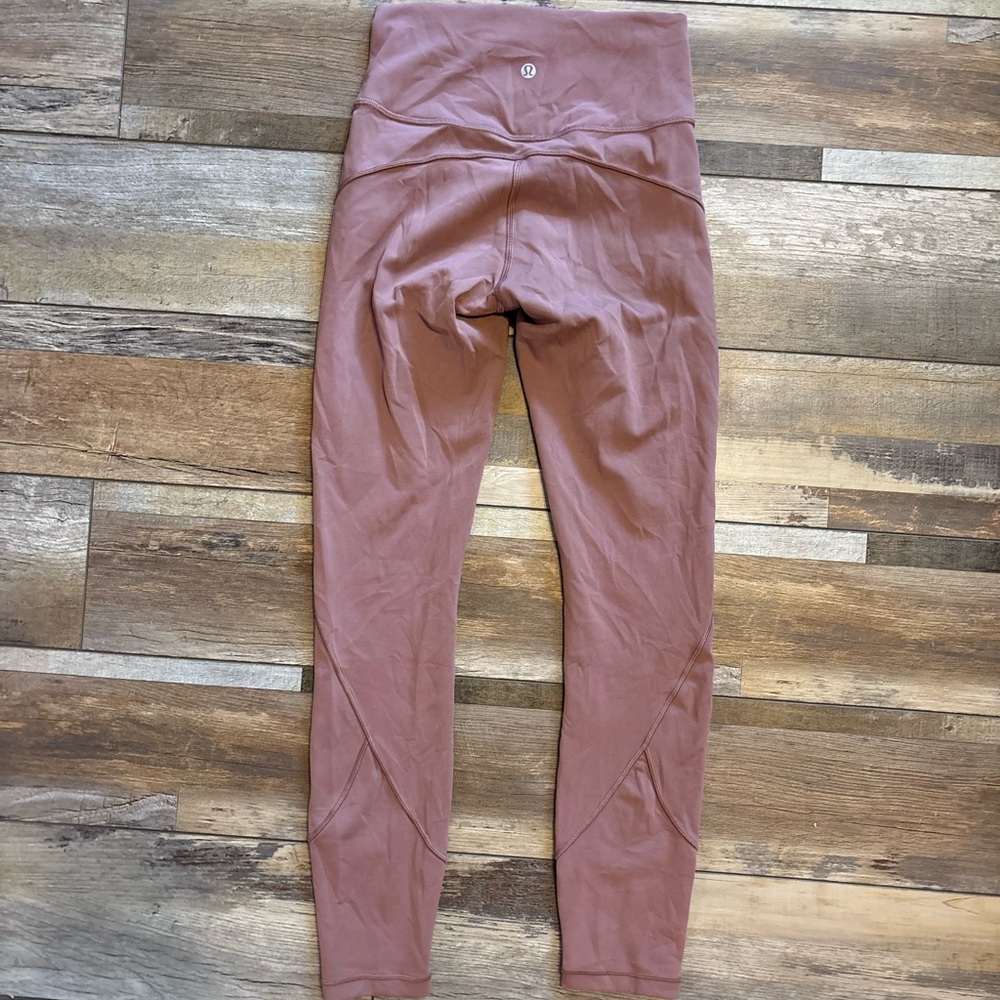 Lululemon mauve leggings
